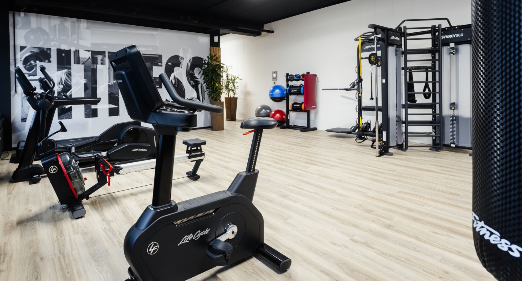 How to Build a Home Gym in an Office Life Fitness